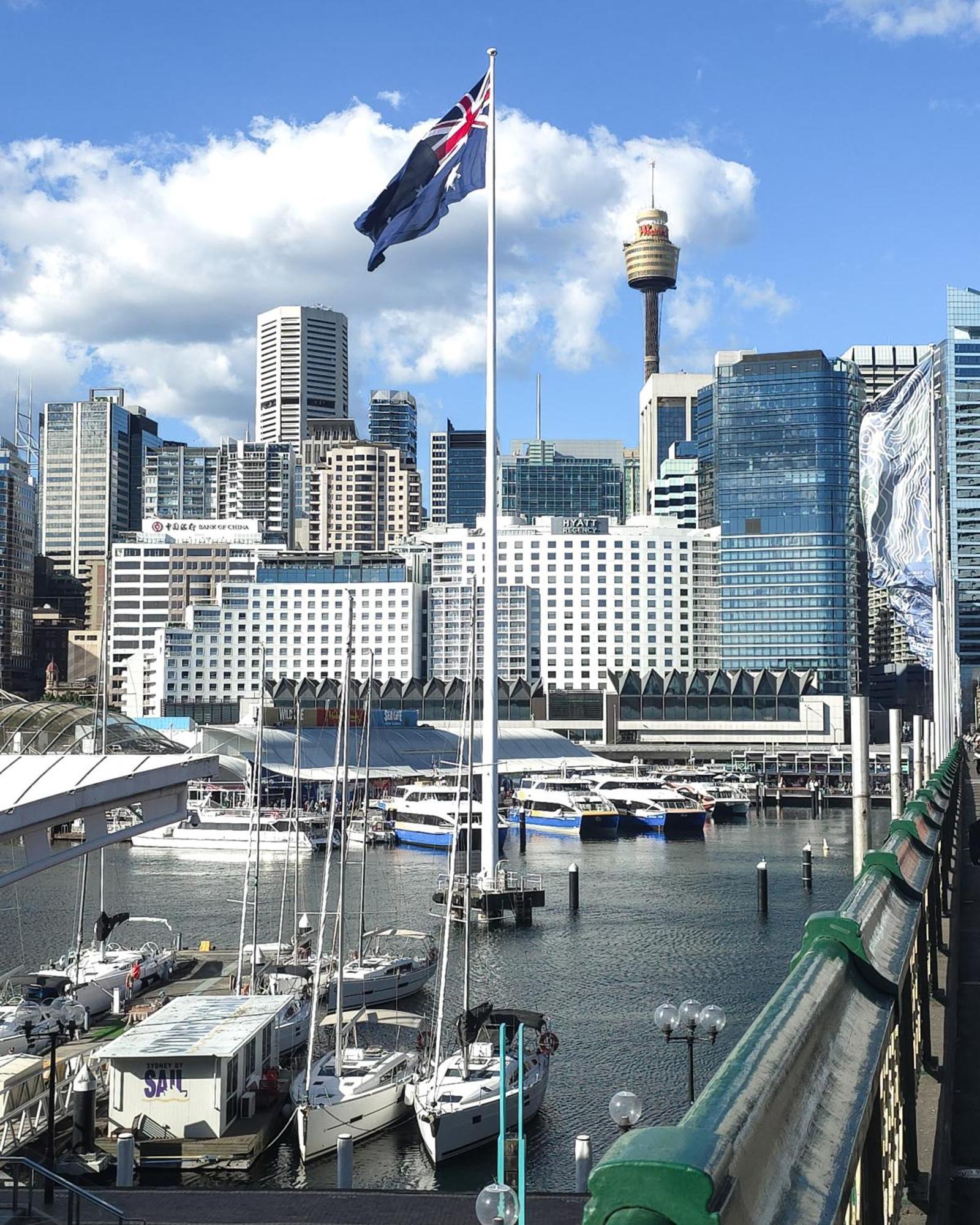 Apartment Chic Darling Harbour Oasis In The Heart Of Sydney, 2br 2ba, Resort-style Amenities *