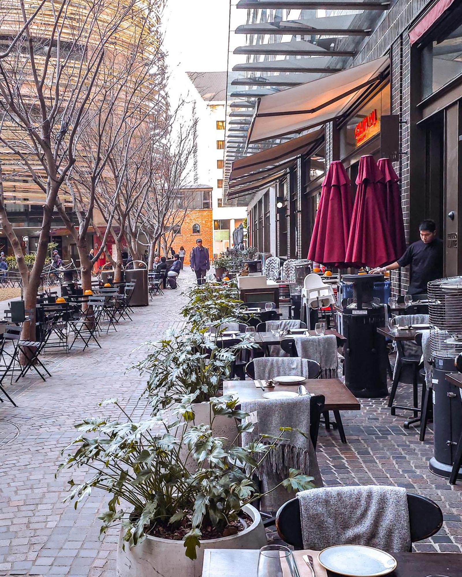 Apartment Chic Darling Harbour Oasis In The Heart Of Sydney, 2br 2ba, Resort-style Amenities Sydney