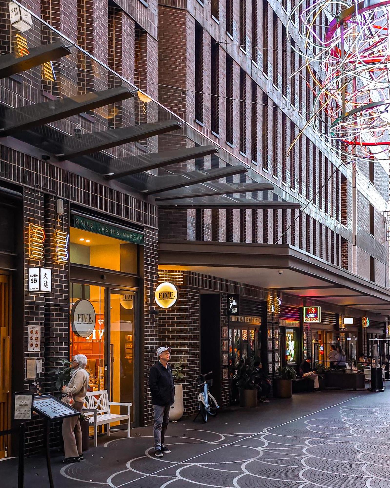 Apartment Chic Darling Harbour Oasis In The Heart Of Sydney, 2br 2ba, Resort-style Amenities *